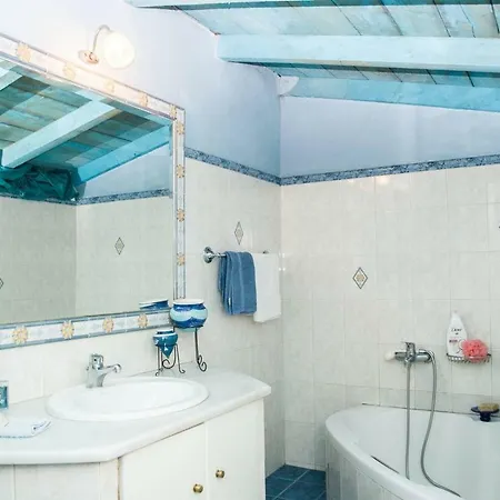 Appartamento Beachside Bliss - Luxury Sanctuary & Private Pool *