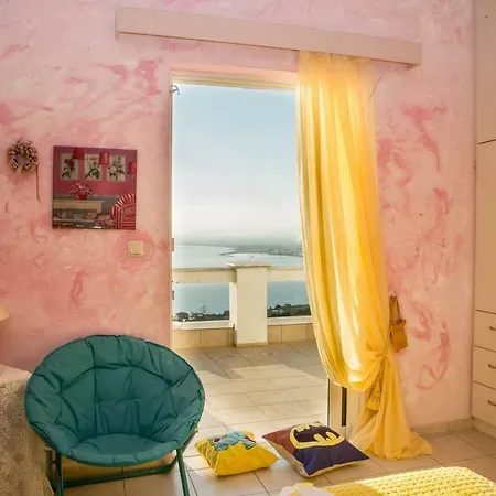 Beachside Bliss - Luxury Sanctuary & Private Pool * Каламата